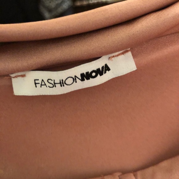 Off shoulder pink dress - Picture 7 of 7